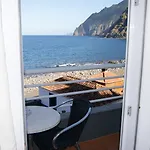Costa Linda