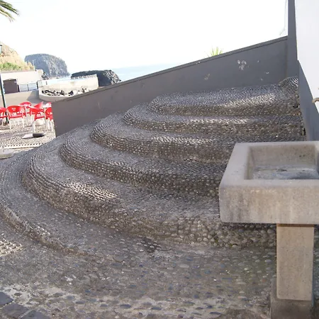 Costa Linda