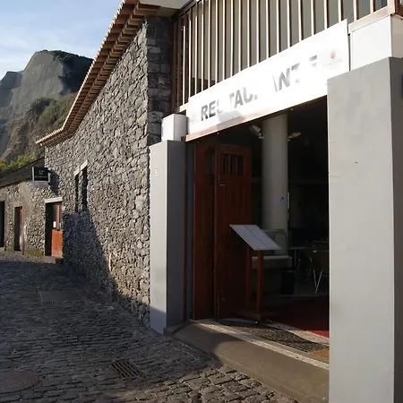 Costa Linda