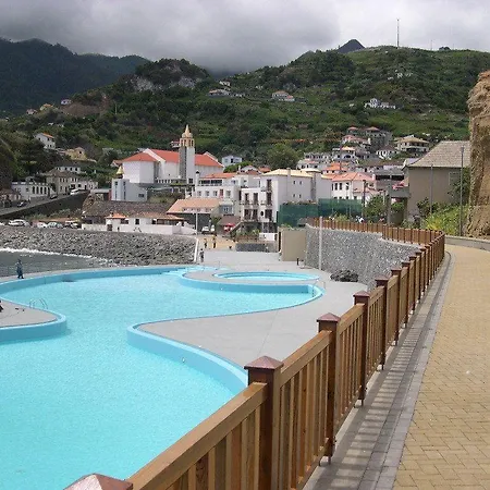 Costa Linda מלון 2*