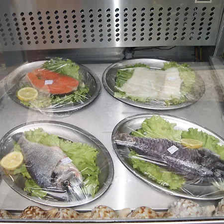 科斯塔琳达酒店 2*